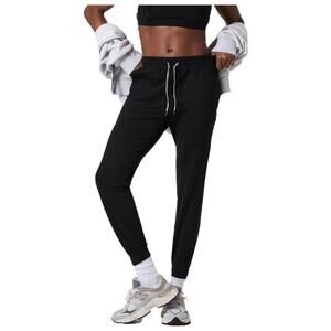 Vuori Women’s Performance Jogger - Size L in Black *EUC VW303